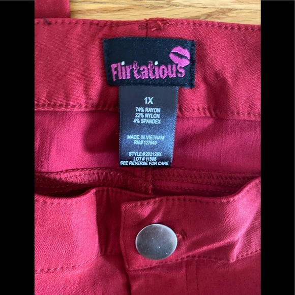 FLIRTATIOUS | Red coloured jeans | Size 1x - Picture 6 of 7